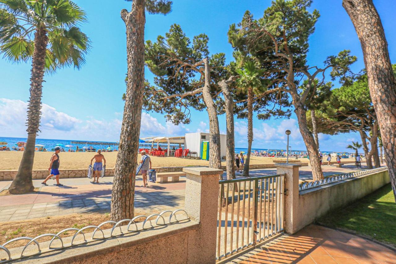 Pins I Mar - Only Families Cambrils Exterior foto